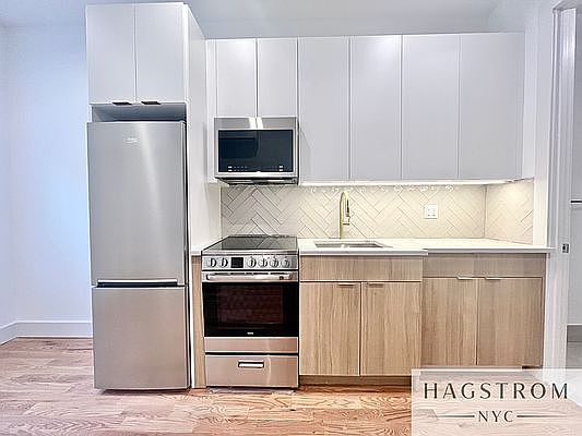1st image of 327 E 93rd St #1B