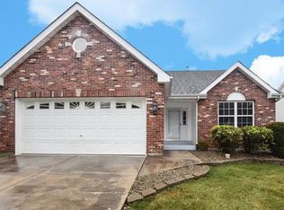 1617 Polar Dr, Wentzville, MO 63385
