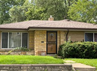 745 S Myrtle Ave, Kankakee, IL 60901