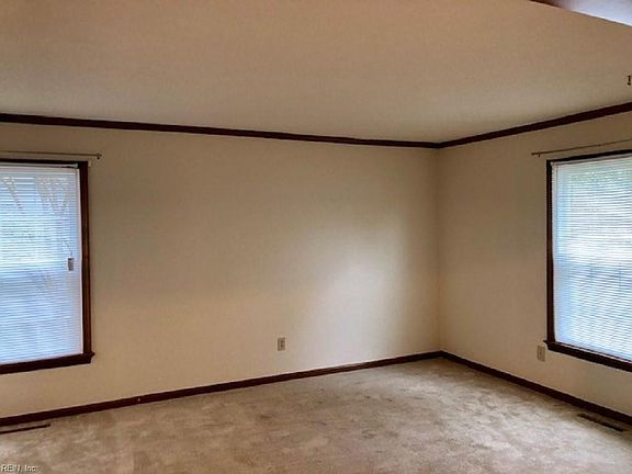 3rd image of 1725 Wicomico Ct