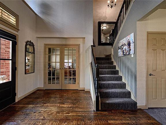 5th image of 3213 Blair Oak Dr