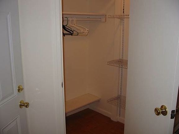 5th image of 392 Prospect Ave APT 2