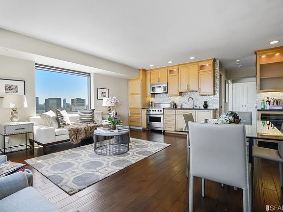 2nd image of 1177 California St APT 1525