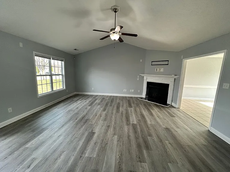 231 Brightwood Dr — Photo 5