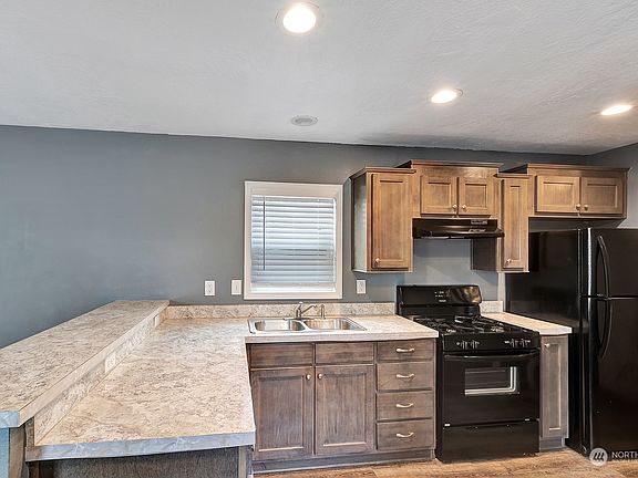Kitchen>
