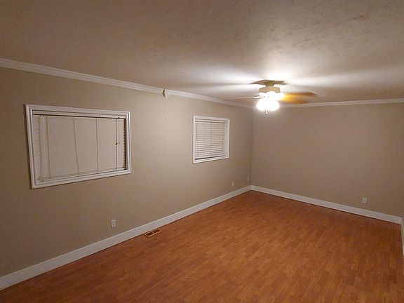 5th image of 442 4th St