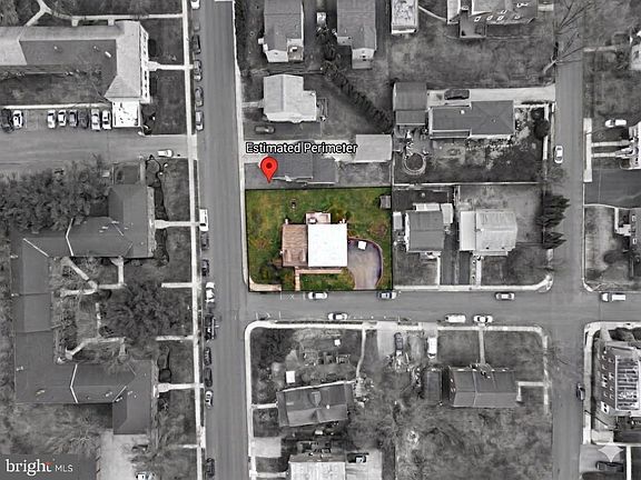 2nd image of 4412 Bloomfield Ave