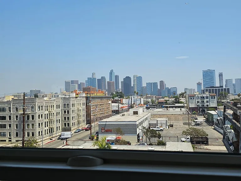 Grand View Apartments — Photo 19
