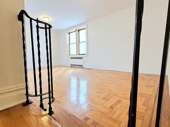5th image of 751 Saint Marks Ave APT C16
