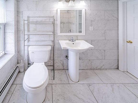 5th image of 136 9th St #14500955