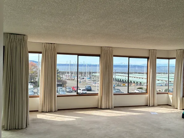 601 S 227th St APT 303N, Des Moines, WA 98198