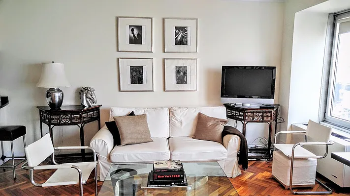Rented by Keller Williams NYC | media 7