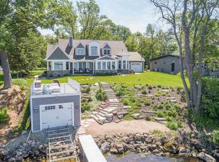 6257 W Lyngaas Rd, Winneconne, WI 54986