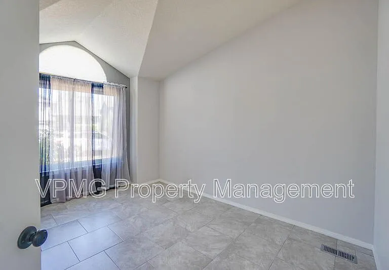 203 NW 146th St — Photo 12