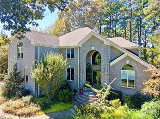 2908 Gaines Lndg, Virginia Beach, VA 23454