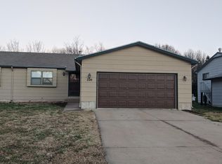 220 N Osage Rd, Derby, KS 67037