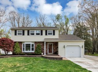 7 Silver Birch Rd, Turnersville, NJ 08012