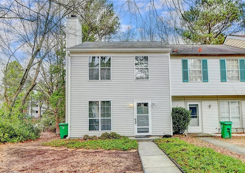 3241 Shadow Walk Ln