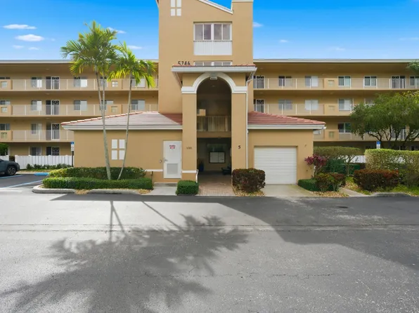 5746 Crystal Shores Drive #307, Boynton Beach, FL 33437