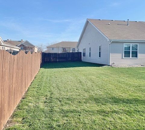 4th image of 275 Raven Dr