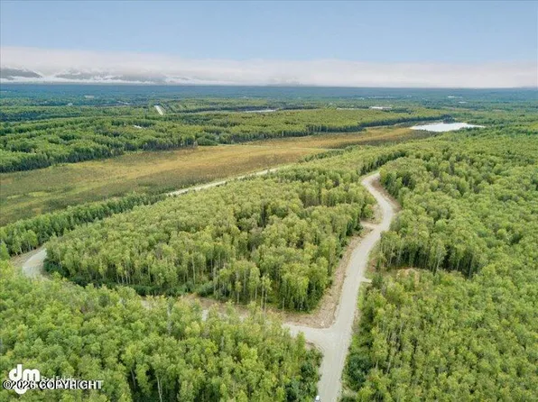 2207 N Saige Blvd, Wasilla, AK 99623