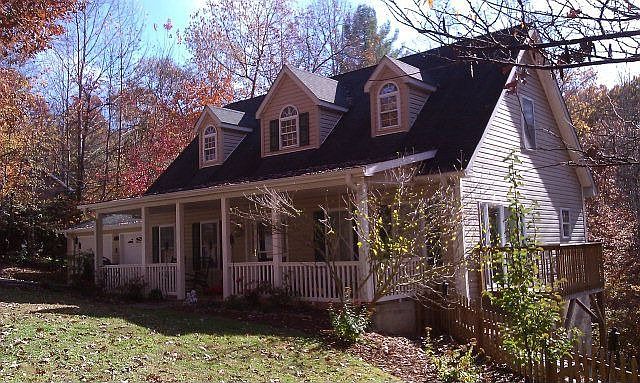 1st image of 219 Alpine Dr