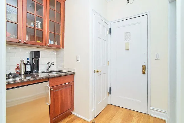 Rented by Living New York | media 15