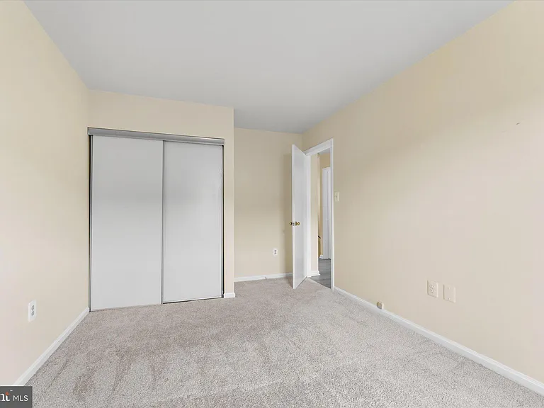 2753 Bixby Rd — Photo 13