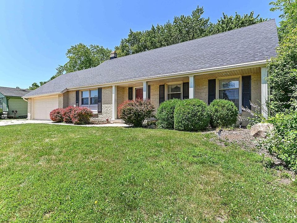 1st image of 146 Perry AVENUE