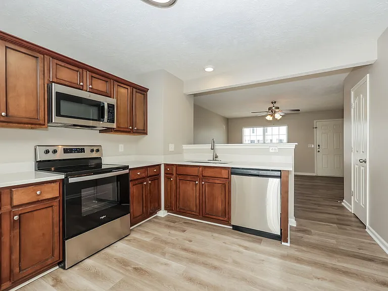 2961 S Rutherford Blvd #B7 — Photo 9