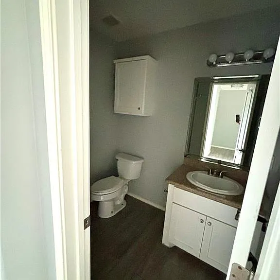 103 S 48th Ln #3 — Photo 9