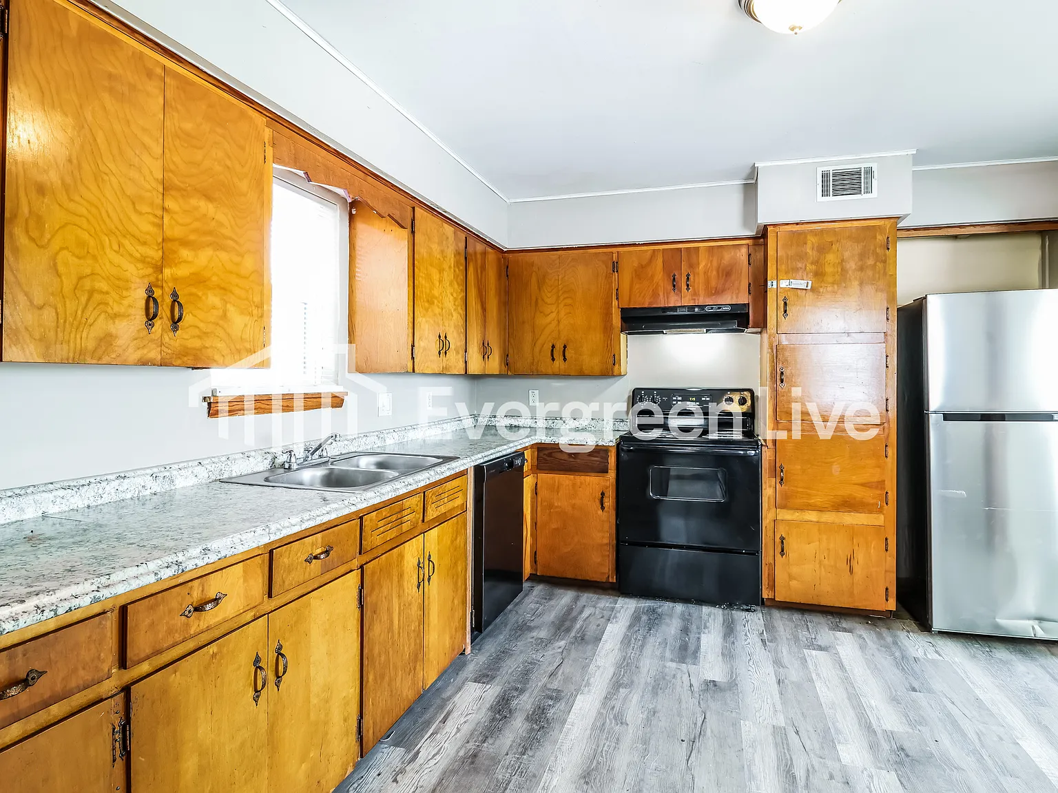3 bed, 2.0 bath, 1378 sqft, $1,195 — Photo 4
