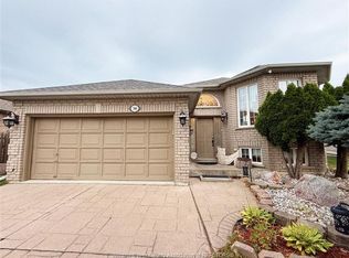 546 Compton Ct, Windsor, ON N9E 4P7
