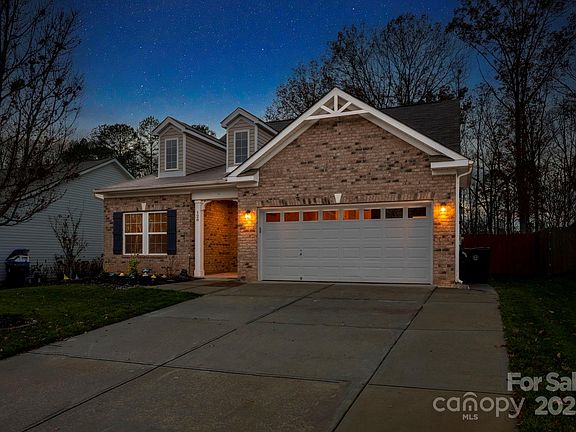 2nd image of 128 Paradise Hills Cir