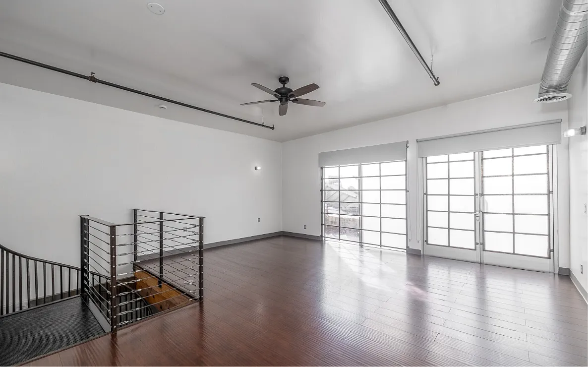 WM Lofts — Photo 2