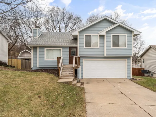 550 N 9th St, Carlisle, IA 50047