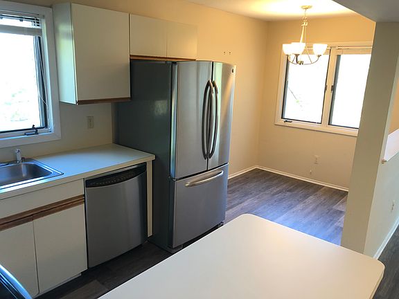 3rd image of 51 Mount Kemble Ave APT 206
