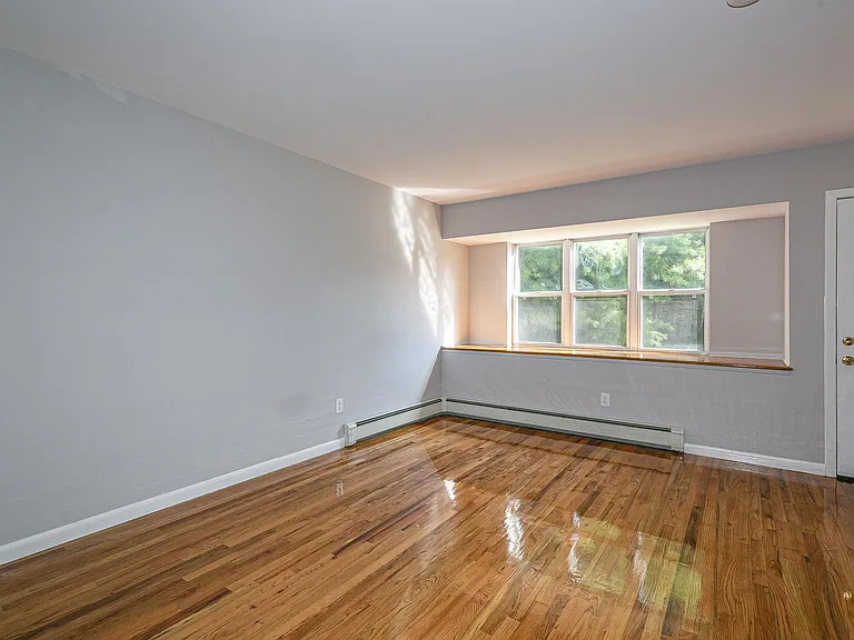 40 Herb Hill Rd #I — Photo 5
