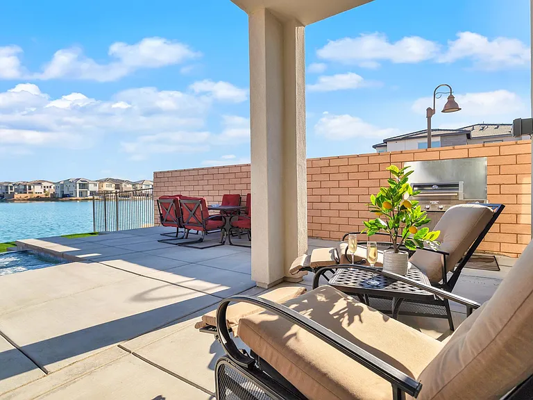43180 Portuale Ct — Photo 13