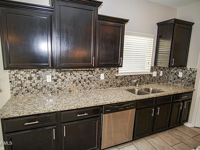 13482 Bradford St — Photo 8