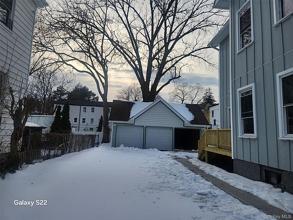 2nd image of 110 S 6th Avenue