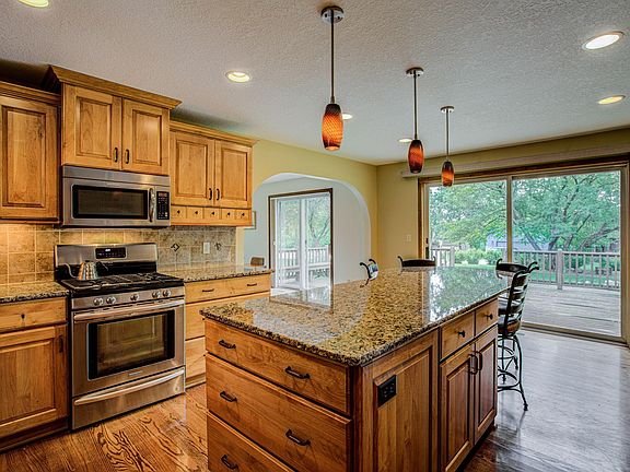 4th image of 630 Atlantic Hills Dr