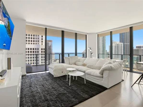 68 SE 6th St #2701, Miami, FL 33130