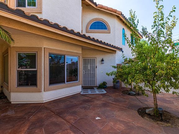 5th image of 5958 E Juniper Ave