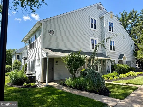 374 Delancey Pl #374, Mount Laurel, NJ 08054