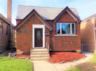 6705 16th St, Berwyn, IL 60402