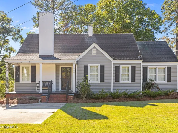 6000 May Boulevard, Farmville, NC 27828