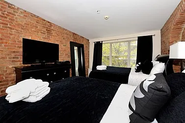 Rented by Eisenberg Exclusives