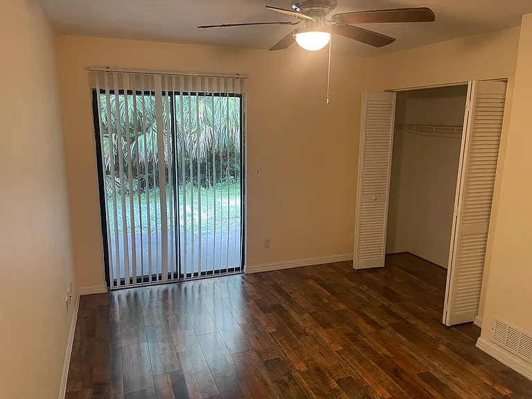 1673 Spring Garden Ct #1673 — Photo 14