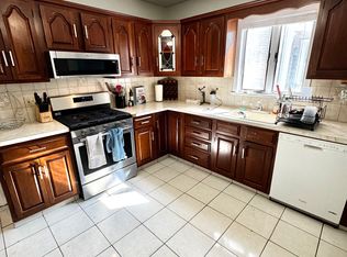 10 Litchfield St #1, Brighton, MA 02135